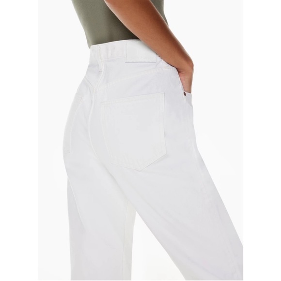 Aritzia Denim Forum Joni High Rise Loose 29L in A little White Lie - Picture 5 of 10